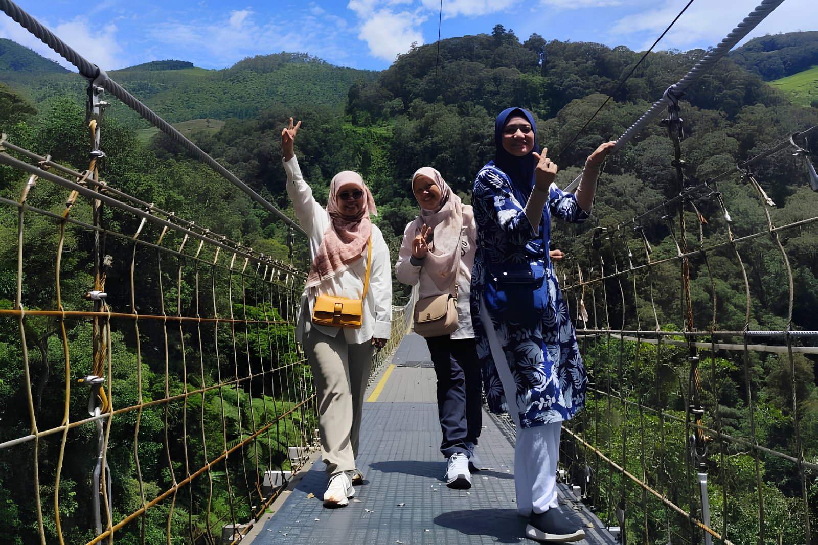 customer keenusa tour & travel